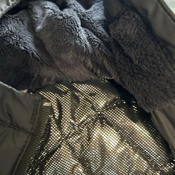 Columbia Heavenly hooded women’s jacket in black sz large

Excellent condition! - Picture 7 of 9